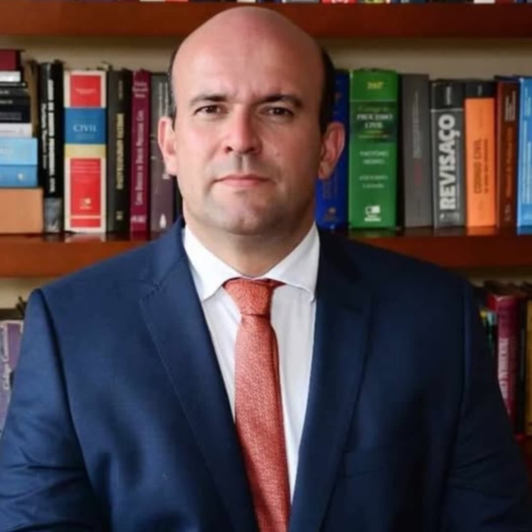 Advogado especialista em Direito Imobiliário